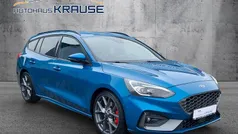 Performanceblau metallic Gebraucht 2022 Ford Focus ST Limousine | 25.490 € (Guter Preis)