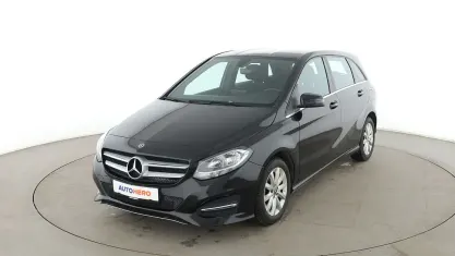Usata Mercedes B180 Urban 122 CV (89 kW) 2018 Nero Monovolume