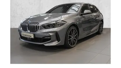Gebraucht BMW 120 M Sport 190 PS (139 kW) 2022 Grau Kleinwagen