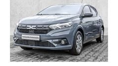 Grau Gebraucht 2023 Dacia Sandero Expression Kleinwagen | 15.490 € (Fairer Preis)