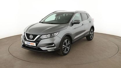 Używany Nissan Qashqai N-Connecta 159 KM (116 kW) 2020 Szary SUV