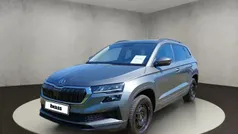 Graphitegrau metallic Gebraucht 2022 Skoda Karoq Ambition SUV | 25.950 € (Fairer Preis)
