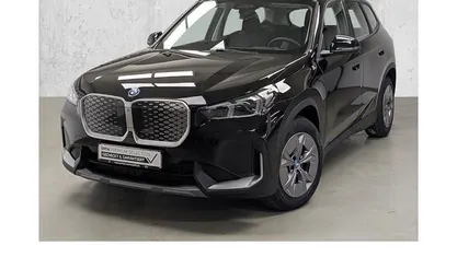 Usata BMW iX1 Sport Line 150 kW (204 CV) 2024 Nero SUV