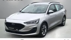 Gebraucht 2022 Ford Focus Cool & Connect Limousine | 19.490 € (Fairer Preis)