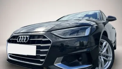 Gebraucht Audi A4 Advanced 204 PS (150 kW) 2022 Schwarz Kombi