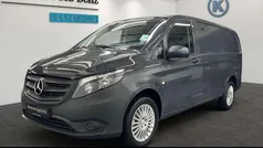 Schwarz Gebraucht 2021 Mercedes e-Vito Van | 17.814 € (Fairer Preis)