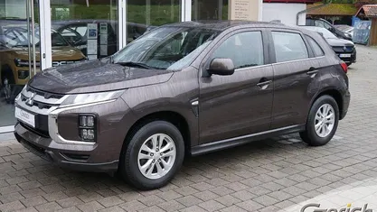 Gebraucht Mitsubishi ASX Spirit 150 PS (110 kW) 2020 Terra braun metallic SUV