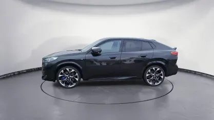 Gebraucht BMW X2 Performance 300 PS (220 kW) 2025 Schwarz SUV