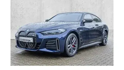 Gebraucht BMW i4 M Sport 400 kW (544 PS) 2023 Blau Limousine