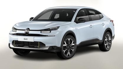 Uusi Citroën C4 X 145 HP (106 kW) 2025 Valkoinen Katumaasturi