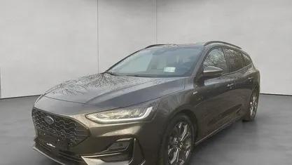 Gebraucht Ford Focus ST-Line 155 PS (114 kW) 2024 Grau Kombi