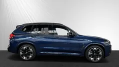 Phytonicblau Gebraucht 2023 BMW iX3 Impressive SUV | 50.900 € (Fairer Preis)