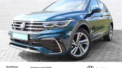 Blau Gebraucht 2024 VW Tiguan R-line SUV | 39.624 € (Fairer Preis)