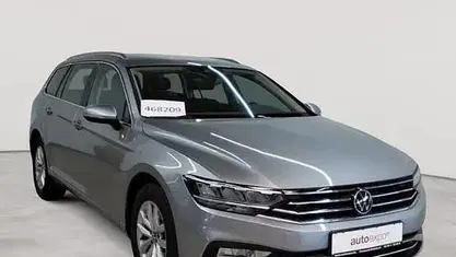 Gebraucht VW Passat Business 150 PS (110 kW) 2022 Pyritsilber metallic Kombi