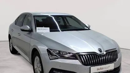 Gebraucht Skoda Superb Ambition 150 PS (110 kW) 2021 Limousine