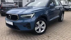 Blau Gebraucht 2024 Volvo XC40 Core SUV | 34.967 € (Guter Preis)