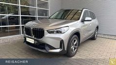 Spacesilber metallic Gebraucht 2024 BMW X1 Efficient Dynamics SUV | 39.649 € (Fairer Preis)