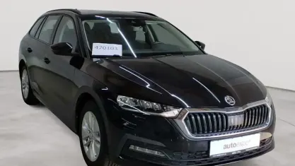 Gebraucht Skoda Octavia Ambition 150 PS (110 kW) 2022 Blackmagic perleffekt Kombi