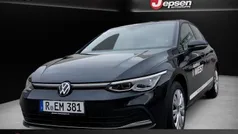 Grau Gebraucht 2023 VW Golf VIII Life Limousine | 22.970 € (Guter Preis)