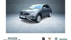 Gebraucht 2025 VW T-Roc Life SUV | 29.950 € (Guter Preis)