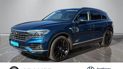 Usata VW Touareg Elegance 381 CV (280 kW) 2022 Blu SUV