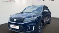 Sphere/galactic gray metallic Gebraucht 2024 Suzuki Vitara Comfort+ SUV | 25.290 € (Fairer Preis)