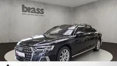 Mythosschwarz metallic Gebraucht 2025 Audi A8 Ambiente Limousine | 69.950 € (Guter Preis)