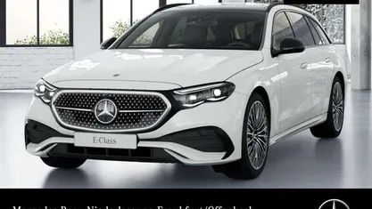 Weiß Gebraucht 2025 Mercedes E200 AMG line Limousine | 61.450 € (Fairer Preis)