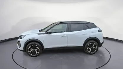 Gebraucht Peugeot 2008 GT 131 PS (96 kW) 2024 Weiß SUV