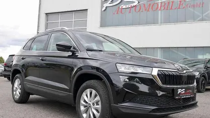 Gebraucht 2025 Skoda Karoq Selection SUV | 33.888 € (Guter Preis)
