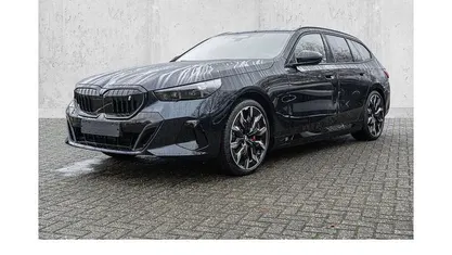 Neu BMW i5 M Sport 250 kW (340 PS) 2026 Schwarz Kombi