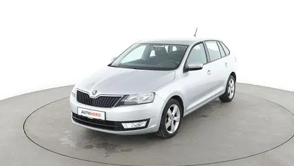 Grau Gebraucht 2017 Skoda Rapid Cool Edition Limousine | 9.600 € (Fairer Preis)