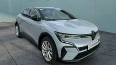 Grau Gebraucht 2023 Renault Mégane Techno Limousine | 32.205 € (Fairer Preis)
