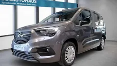 Gebraucht 2022 Opel Combo Life Elegance Van / Kleinbus | 20.690 € (Guter Preis)