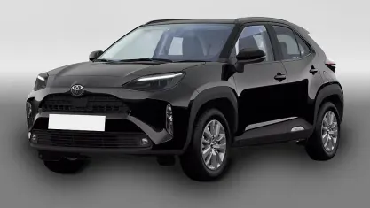 Nouă Toyota Yaris Cross 116 CP (85 kW) 2026 Negru SUV