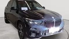 M carbonschwarz metallic Gebraucht 2023 BMW X5 Sport Line SUV | 59.390 € (Superpreis)