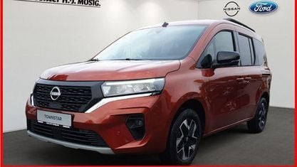 Uusi Nissan Townstar Tekna 131 HP (96 kW) 2025 Oranssi Farmari