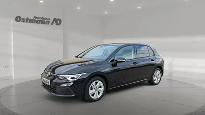 Gebraucht VW Golf VIII Life 131 PS (96 kW) 2023 Schwarz Limousine