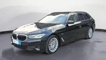 Gebraucht BMW 530e 184 PS (135 kW) 2022 Schwarz Kombi
