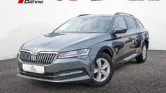 Quarzgrau Gebraucht 2021 Skoda Superb Ambition Kombi | 23.480 € (Fairer Preis)