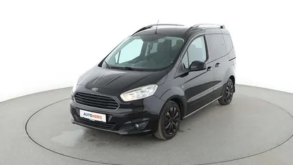 Gebraucht Ford Tourneo Courier Titanium 101 PS (74 kW) 2017 Van / Kleinbus