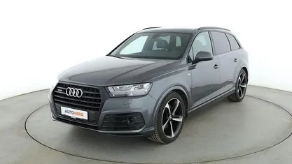 Grau Gebraucht 2017 Audi Q7 Exclusive SUV | 35.490 € (Guter Preis)