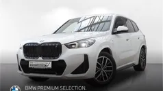 Metallic Gebraucht 2023 BMW iX1 M Sport SUV | 44.900 € (Fairer Preis)
