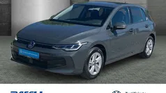 Gebraucht 2024 VW Golf VIII Life Limousine | 23.990 € (Fairer Preis)