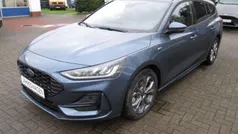 Chromablau Neu 2024 Ford Focus ST-Line X Kombi | 27.500 € (Fairer Preis)