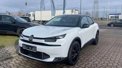 Weiß Neu 2025 Citroën C4 Limousine | 26.980 € (Fairer Preis)