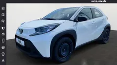 Gebraucht 2024 Toyota Aygo X Play SUV | 16.780 € (Fairer Preis)