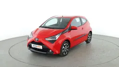 Rot Gebraucht 2019 Toyota Aygo X-play Kleinwagen | 10.690 € (Fairer Preis)