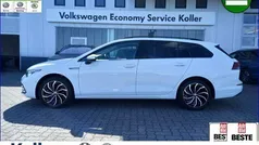 Weiß Gebraucht 2022 VW Golf VIII Style Kombi | 26.970 € (Fairer Preis)