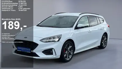 Gebraucht Ford Focus ST-Line 155 PS (114 kW) 2022 Frostweiß (uni) Kombi